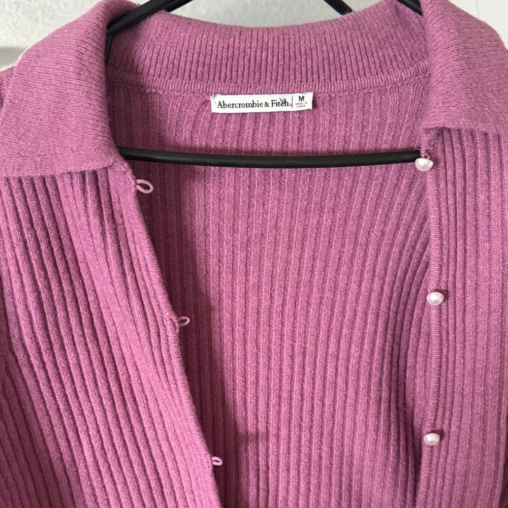 Abercrombie & Fitch Women's Mauve Cardigan